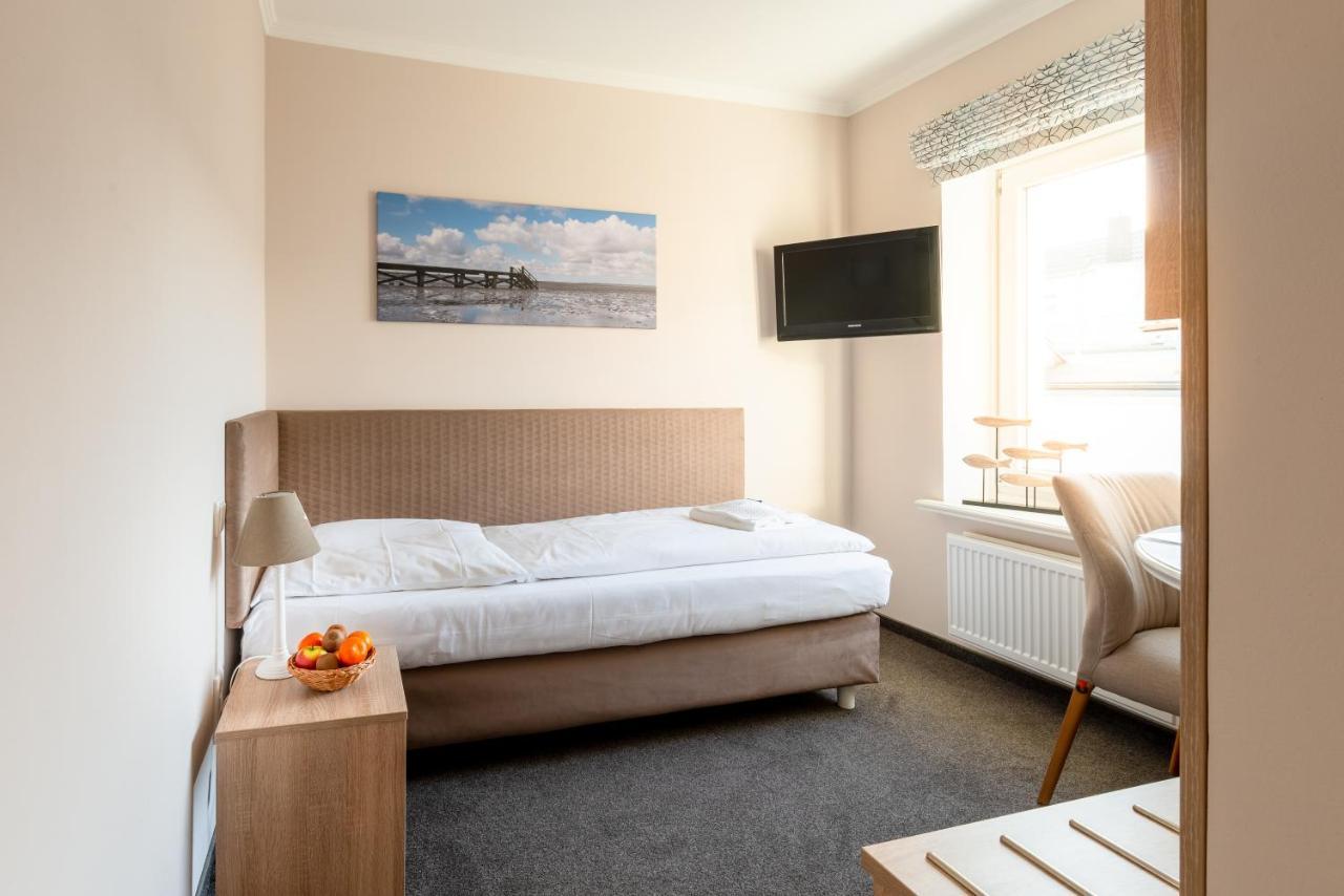 Nordsee-Hotel Hinrichsen Husum Kültér fotó
